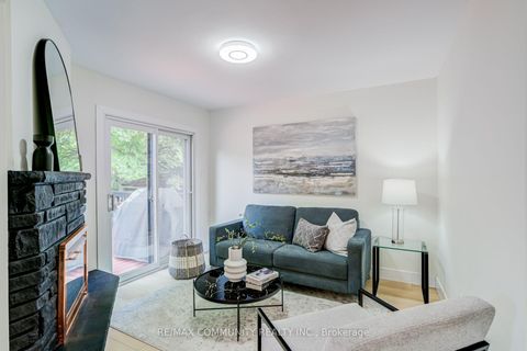 Photo 18 at 90 Euclid Avenue, Highland Creek, Toronto