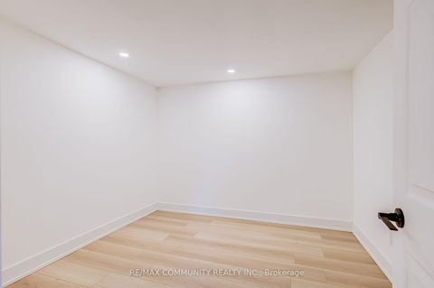 Photo 34 at 90 Euclid Avenue, Highland Creek, Toronto