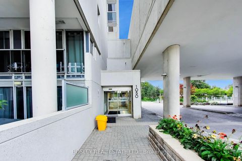 Photo 20 at 713 - 1050 The Queensway, City Centre West, Toronto