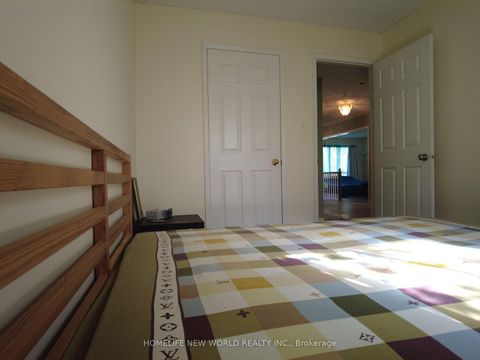 Photo 10 at 42 Engel Crescent, Letitia Heights, Barrie