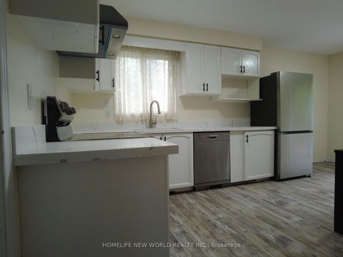 Photo 17 at 42 Engel Crescent, Letitia Heights, Barrie