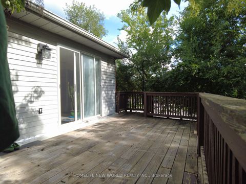 Photo 20 at 42 Engel Crescent, Letitia Heights, Barrie