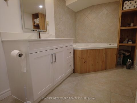 Photo 28 at 42 Engel Crescent, Letitia Heights, Barrie