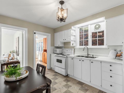 Photo 6 at 28 Castle Knock Road, Lawrence Park South, Toronto
