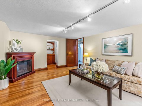 Photo 22 at 28 Castle Knock Road, Lawrence Park South, Toronto
