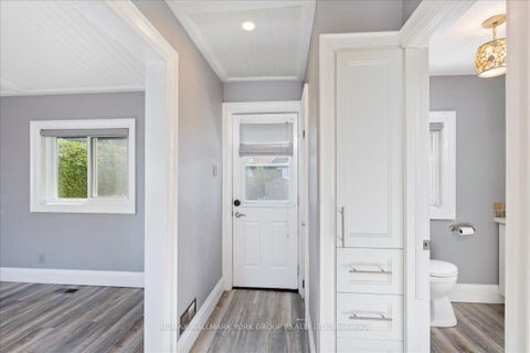 Photo 12 at 525 Lake Drive E, Historic Lakeshore Communities, Georgina