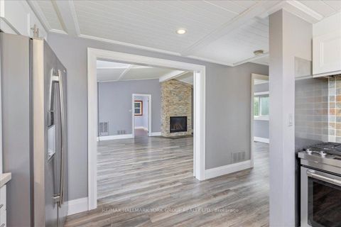 Photo 17 at 525 Lake Drive E, Historic Lakeshore Communities, Georgina
