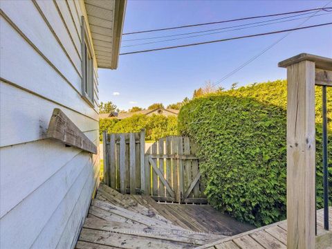 Photo 28 at 525 Lake Drive E, Historic Lakeshore Communities, Georgina