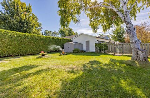 Photo 34 at 525 Lake Drive E, Historic Lakeshore Communities, Georgina