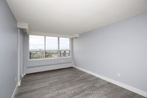 Photo 6 at 1909 - 390 Dixon Road, The Westway, Toronto