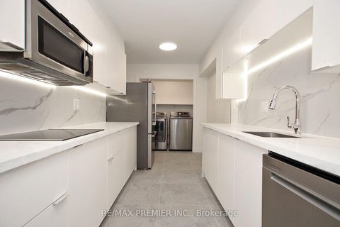 Photo 12 at 1909 - 390 Dixon Road, The Westway, Toronto