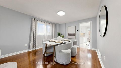 Photo 6 at 25 Ridgefield Crescent, Maple, Vaughan