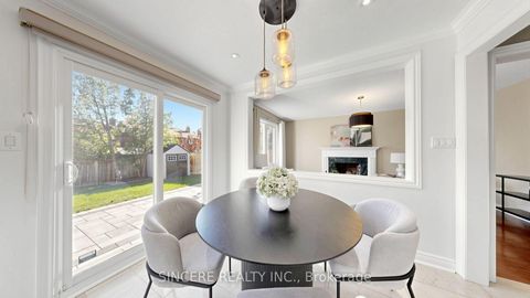 Photo 22 at 25 Ridgefield Crescent, Maple, Vaughan