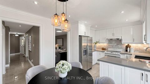 Photo 23 at 25 Ridgefield Crescent, Maple, Vaughan