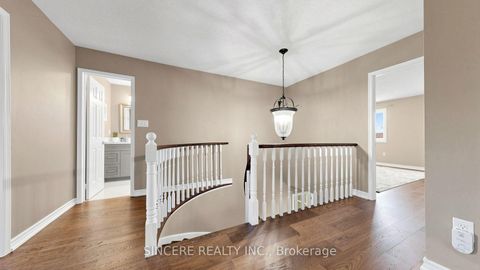 Photo 29 at 25 Ridgefield Crescent, Maple, Vaughan