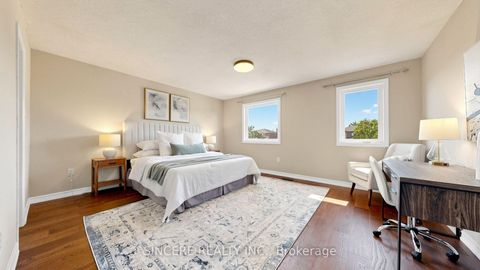 Photo 36 at 25 Ridgefield Crescent, Maple, Vaughan