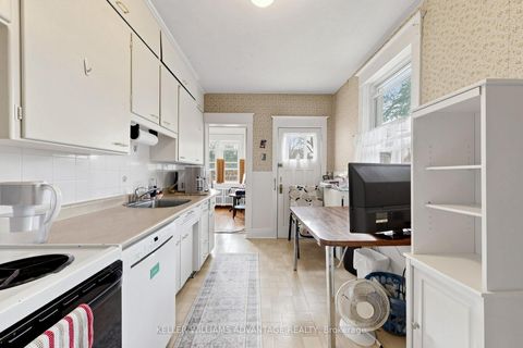 Photo 8 at 130 Elmer Avenue, The Beaches, Toronto