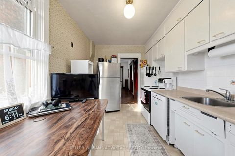 Photo 10 at 130 Elmer Avenue, The Beaches, Toronto