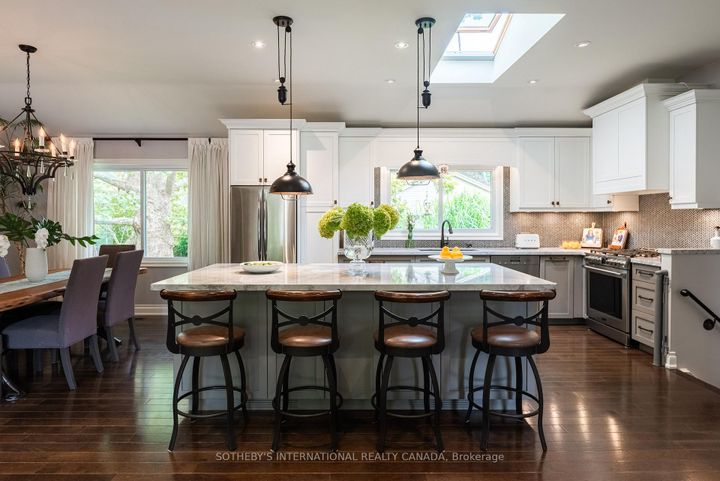 Photo 6 at 600 Deborah Crescent, LaSalle, Burlington