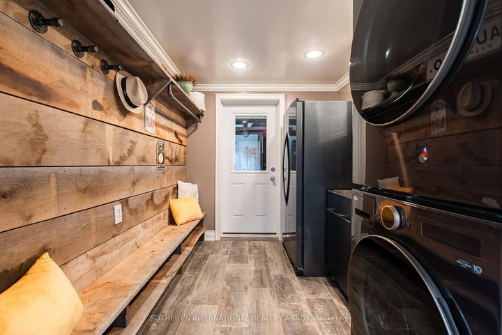 Photo 22 at 600 Deborah Crescent, LaSalle, Burlington