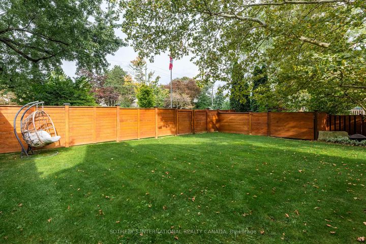 Photo 33 at 600 Deborah Crescent, LaSalle, Burlington
