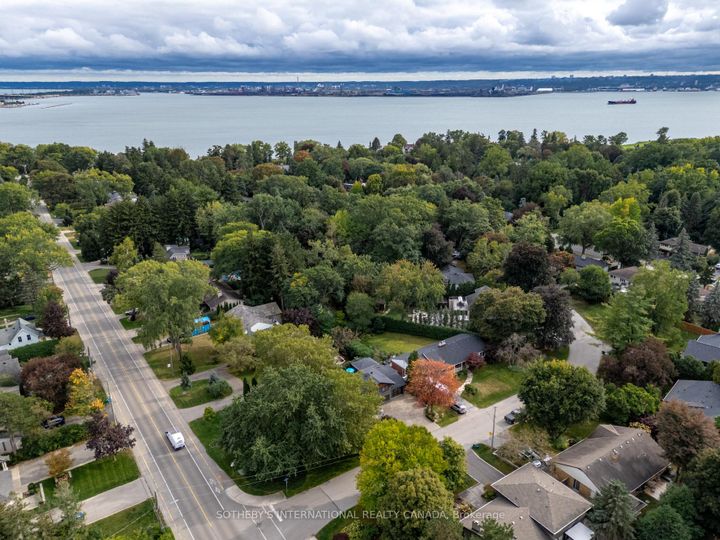 Photo 34 at 600 Deborah Crescent, LaSalle, Burlington