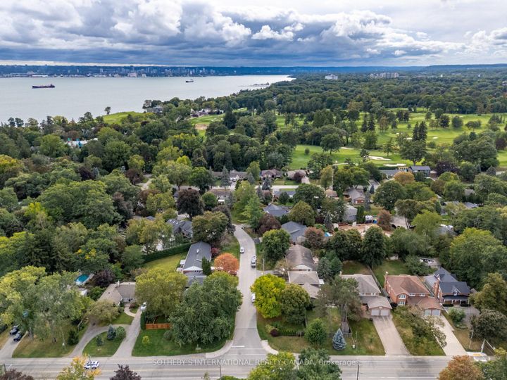 Photo 35 at 600 Deborah Crescent, LaSalle, Burlington
