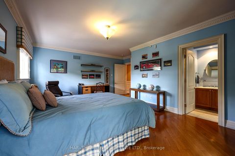Photo 12 at 43 Thornbank Road, Uplands, Vaughan