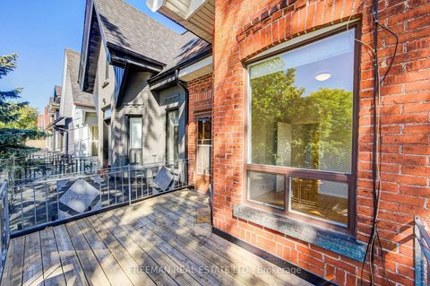 Photo 28 at 431 Manning Avenue, Little Italy, Toronto