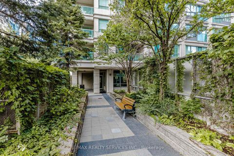 Photo 2 at 208 - 19 Avondale Avenue, Willowdale East, Toronto