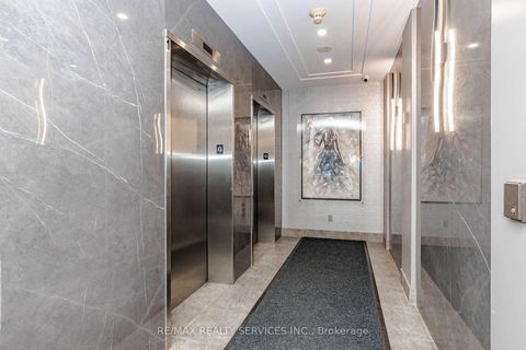 Photo 7 at 208 - 19 Avondale Avenue, Willowdale East, Toronto