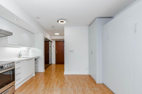 Photo 20 at 208 - 19 Avondale Avenue, Willowdale East, Toronto