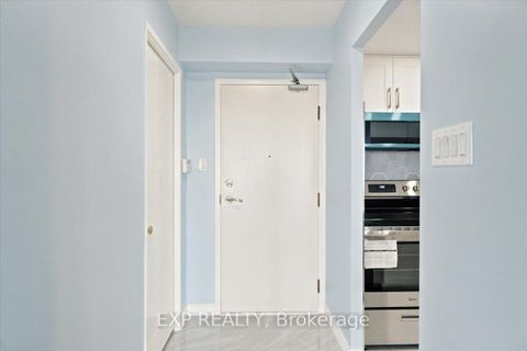 Photo 1 at 1927 - 3 Greystone Walk Drive N, Kennedy Park, Toronto