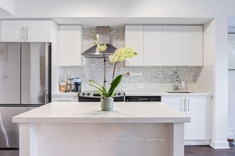 Photo 7 at 1707 - 58 Orchard View Boulevard, Eglinton, Toronto