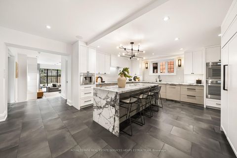 Photo 7 at 12 Millbank Avenue, Forest Hill South, Toronto