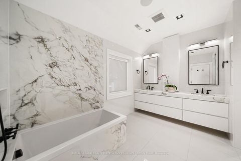 Photo 23 at 12 Millbank Avenue, Forest Hill South, Toronto
