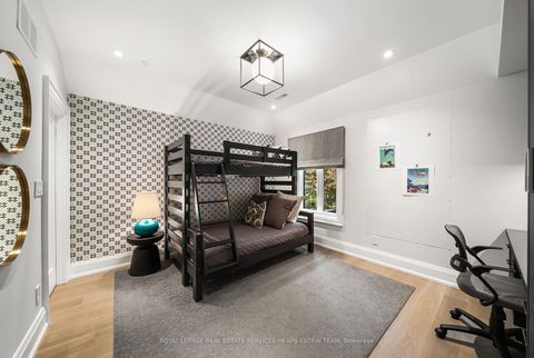 Photo 29 at 12 Millbank Avenue, Forest Hill South, Toronto