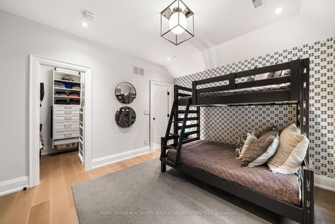 Photo 30 at 12 Millbank Avenue, Forest Hill South, Toronto
