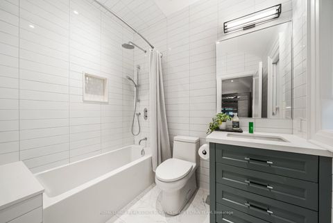 Photo 31 at 12 Millbank Avenue, Forest Hill South, Toronto