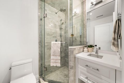 Photo 33 at 12 Millbank Avenue, Forest Hill South, Toronto