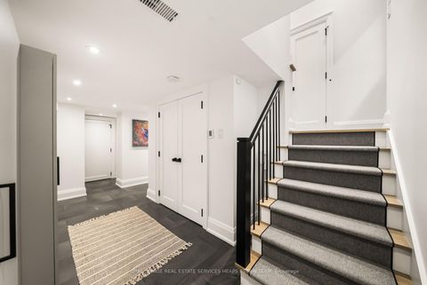 Photo 35 at 12 Millbank Avenue, Forest Hill South, Toronto