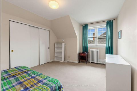 Photo 28 at 105 Roxborough Street E, Moore Park, Toronto