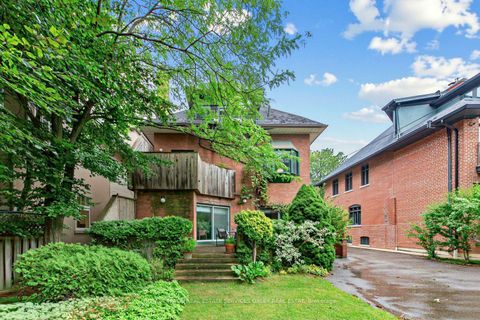 Photo 37 at 105 Roxborough Street E, Moore Park, Toronto