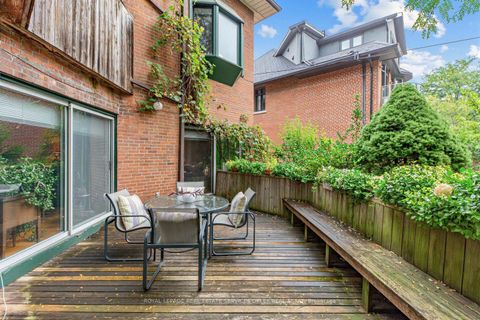 Photo 38 at 105 Roxborough Street E, Moore Park, Toronto