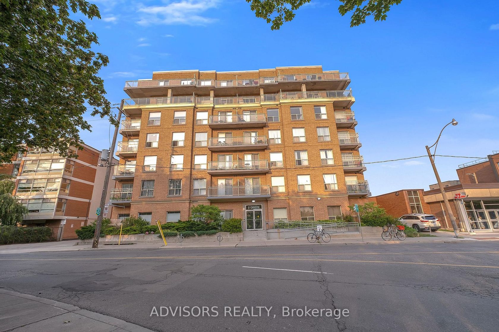 209 - 11 Christie Street, Annex, Toronto 