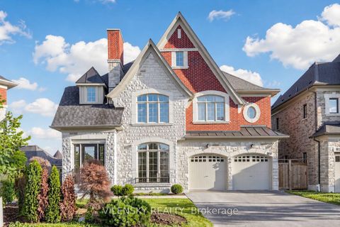 Photo 1 at 37 Scuffler Drive, Patterson, Vaughan
