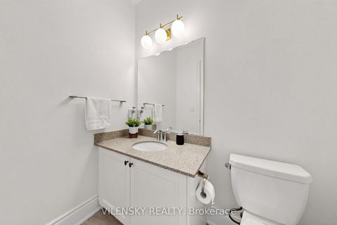 Photo 17 at 37 Scuffler Drive, Patterson, Vaughan