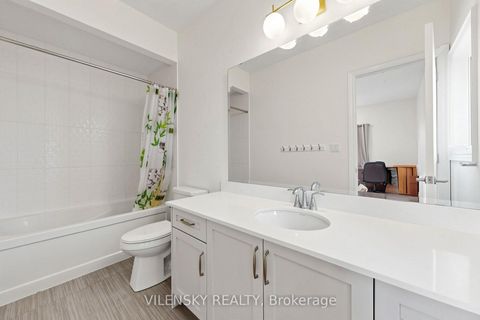 Photo 34 at 37 Scuffler Drive, Patterson, Vaughan