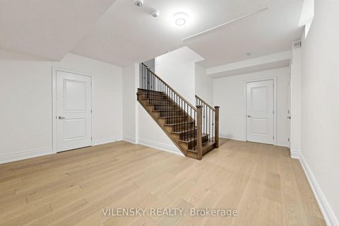 Photo 38 at 37 Scuffler Drive, Patterson, Vaughan