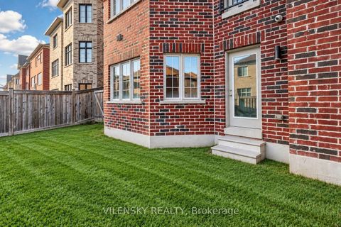 Photo 43 at 37 Scuffler Drive, Patterson, Vaughan